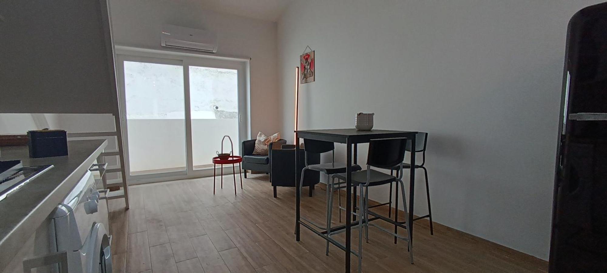 Tomarhousing - Templar Apartment Luaran gambar