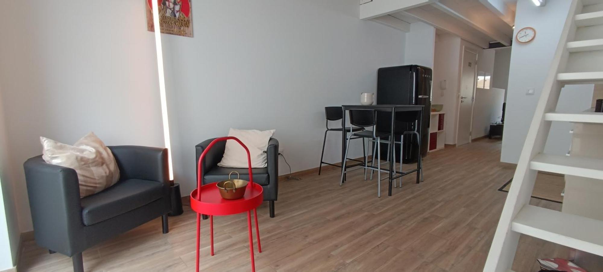 Tomarhousing - Templar Apartment Luaran gambar